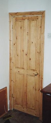 PINE DOOR