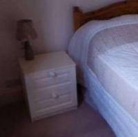 CREAM BEDROOM SUITE