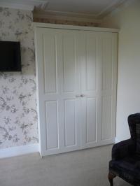 CREAM WARDROBES