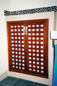 LATTICE CABINET