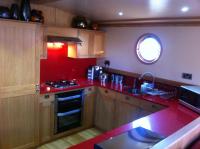 OAK BOAT KITCHEN
