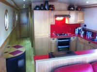 OAK BOAT KITCHEN