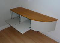 WALL MOUNTED MAPLE AV CABINET