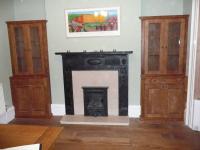 MEDIUM OAK DRESSERS