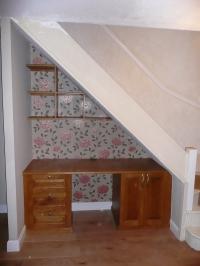 OAK UNDERSTAIRS DESK